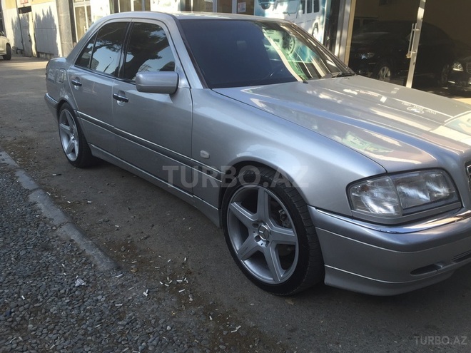 Mercedes C 240 1998, 210,000 km - 2.4 л - Bakı