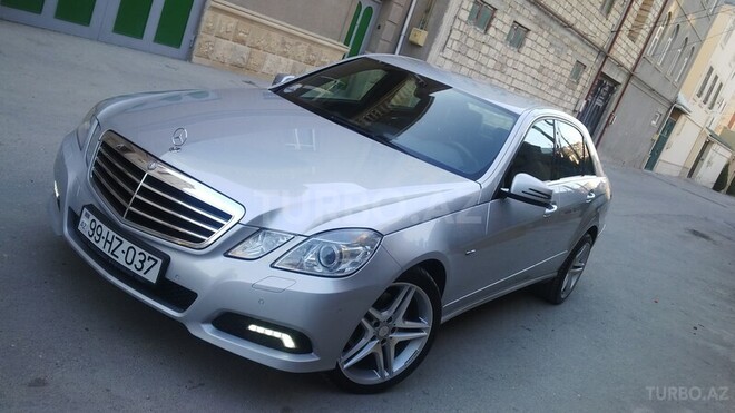 Mercedes E 220 2010, 161,484 km - 2.2 л - Bakı