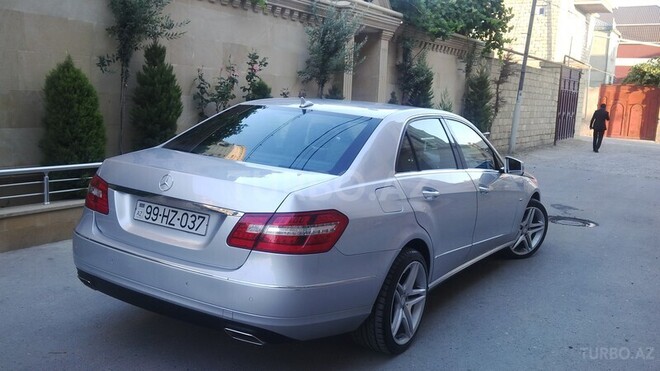 Mercedes E 220 2010, 161,484 km - 2.2 л - Bakı