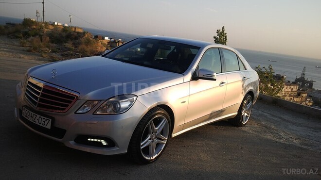 Mercedes E 220 2010, 161,484 km - 2.2 л - Bakı