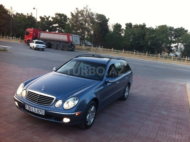 Mercedes E 320 2003, 237,000 km - 3.2 l - Bakı