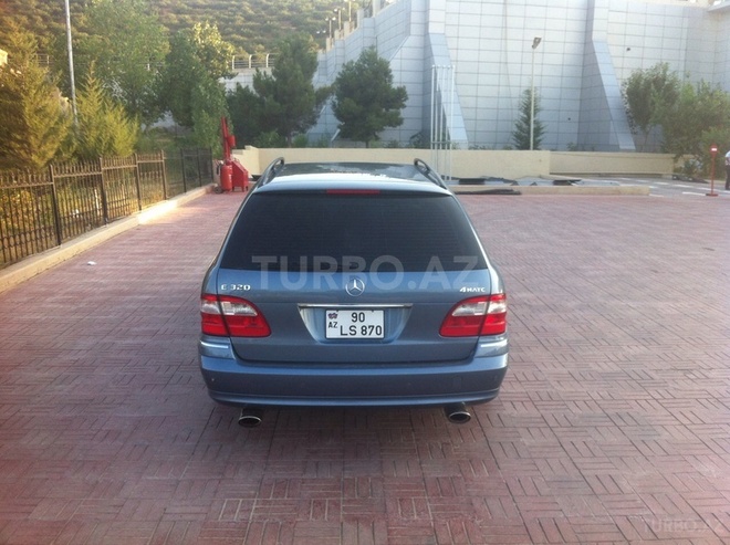 Mercedes E 320 2003, 237,000 km - 3.2 l - Bakı