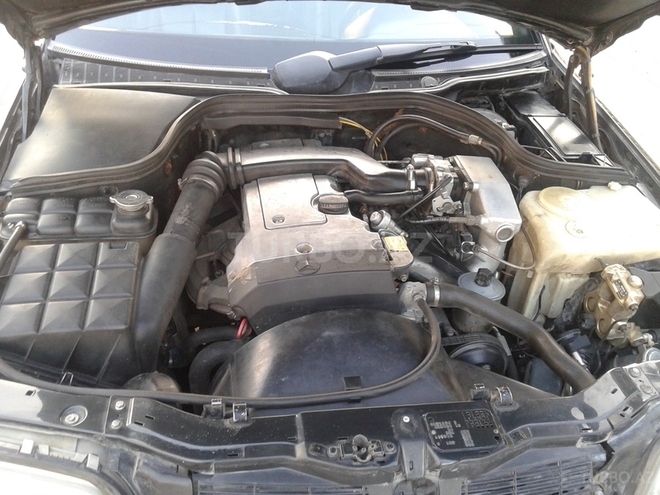Mercedes C 200 1994, 299,000 km - 2.0 l - Bakı