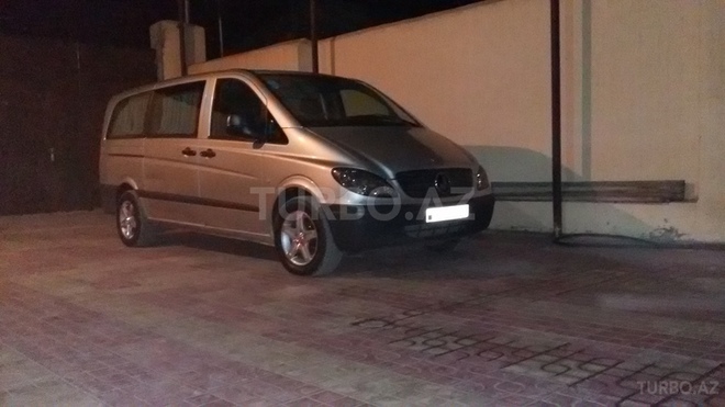 Mercedes Vito 2003, 220,000 km - 2.2 л - Bakı