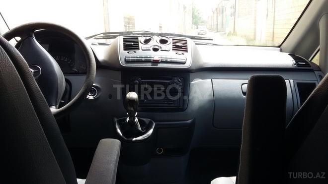 Mercedes Vito 2003, 220,000 km - 2.2 л - Bakı