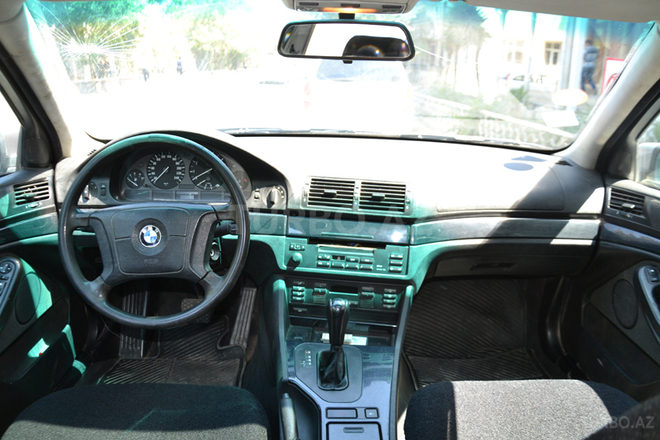 BMW 523 1997, 405,000 km - 2.5 l - Bakı
