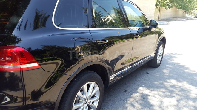 Volkswagen Touareg 2012, 43,000 km - 3.6 l - Bakı