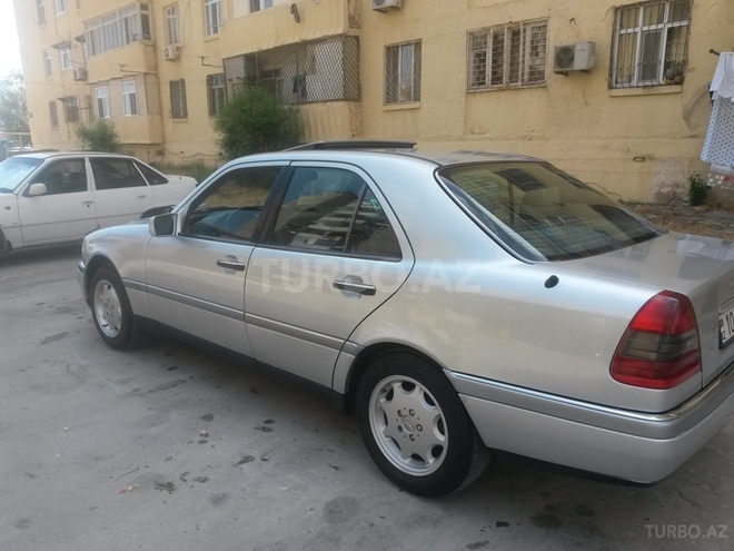 Mercedes C 180 1996, 250,000 km - 1.8 л - Bakı