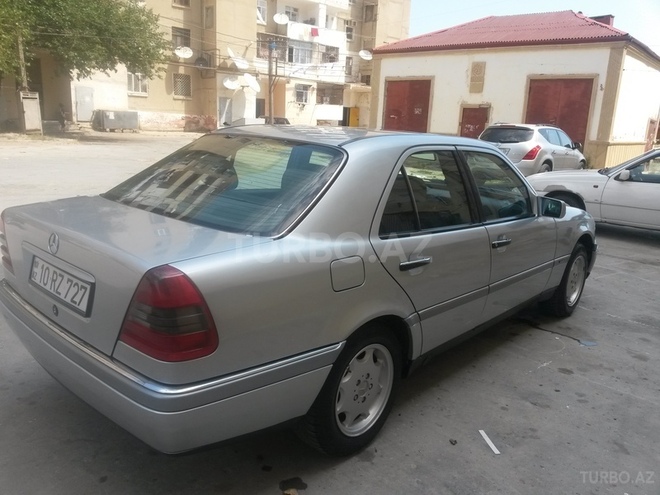 Mercedes C 180 1996, 250,000 km - 1.8 л - Bakı