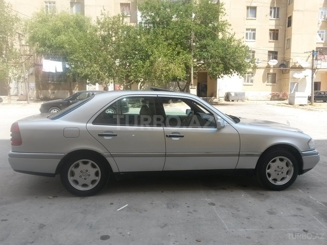Mercedes C 180 1996, 250,000 km - 1.8 л - Bakı