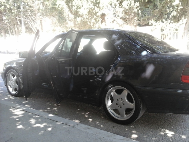 Mercedes C 180 1999, 265,000 km - 1.8 l - Bakı