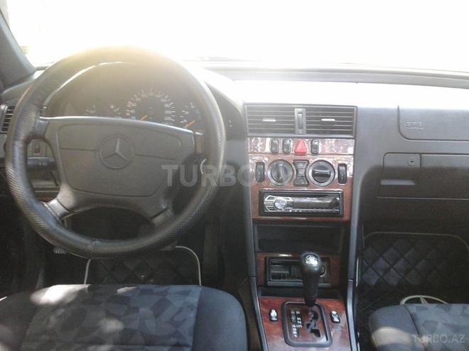 Mercedes C 180 1999, 265,000 km - 1.8 l - Bakı