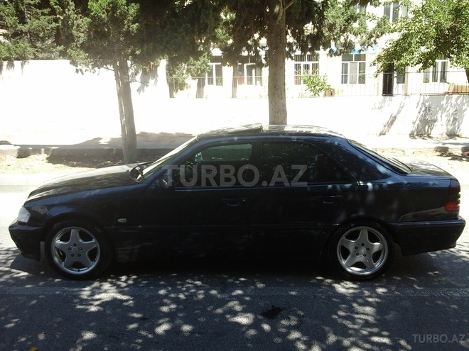 Mercedes C 180 1999, 265,000 km - 1.8 l - Bakı