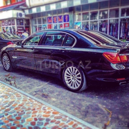 BMW 750 2009, 73,000 km - 3.0 л - Bakı