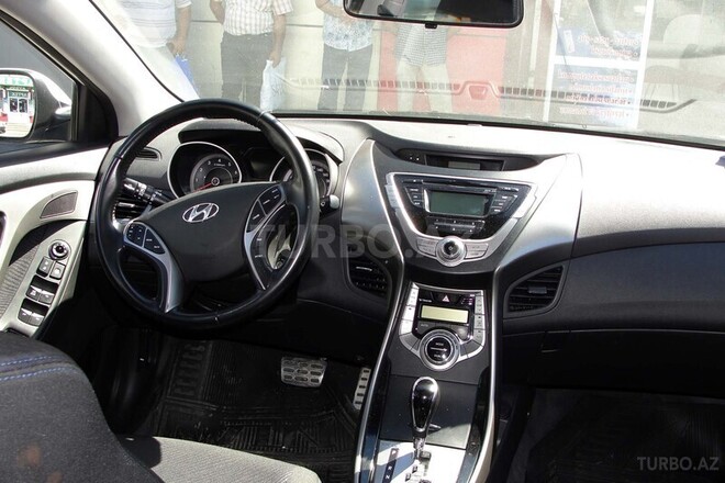 Hyundai Elantra 2013, 32,000 km - 1.8 l - Bakı