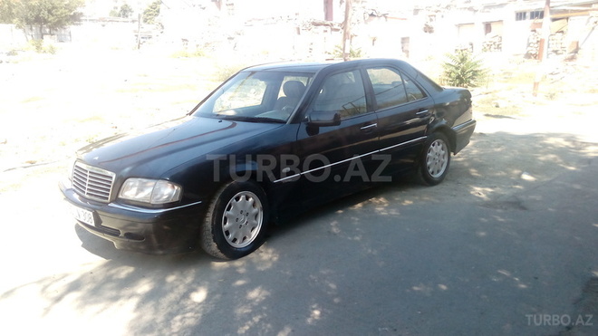 Mercedes C 220 1999, 340,000 km - 2.2 l - Bakı
