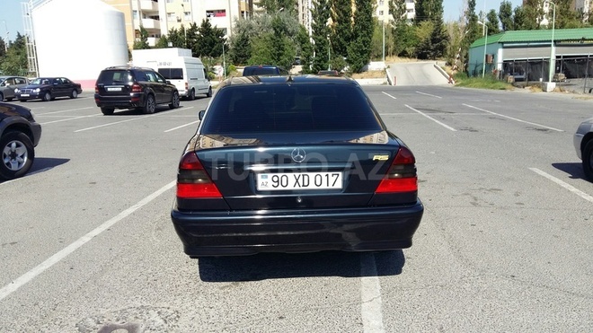 Mercedes C 180 1998, 317,000 km - 1.8 л - Bakı