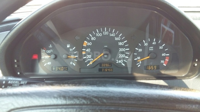 Mercedes C 180 1998, 317,000 km - 1.8 л - Bakı