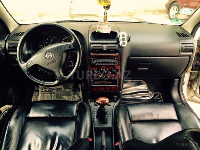 Opel Astra 1999, 289,000 km - 2.0 л - Bakı