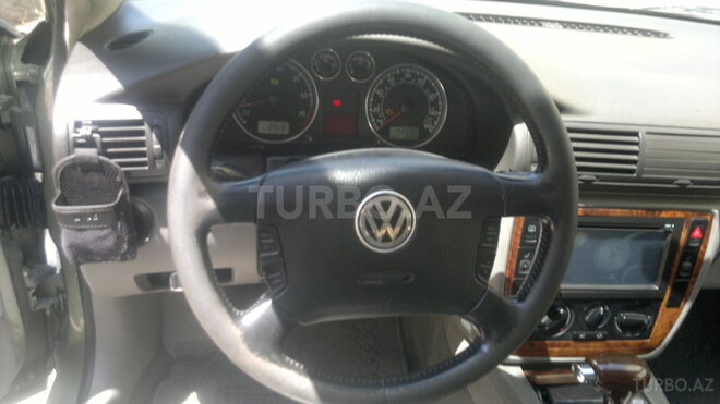 Volkswagen Passat 2002, 175,000 km - 1.8 l - Bakı