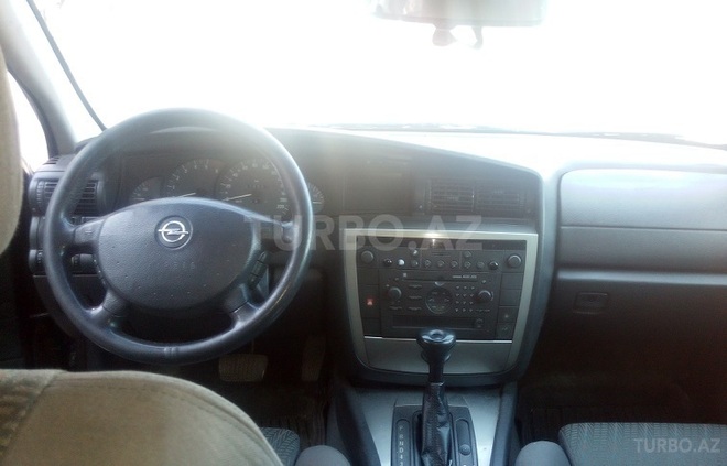 Opel Omega 2003, 160,000 km - 2.5 l - Bakı