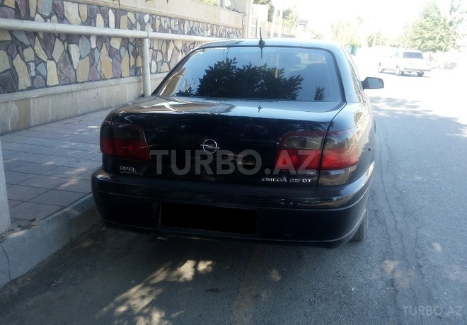 Opel Omega 2003, 160,000 km - 2.5 l - Bakı
