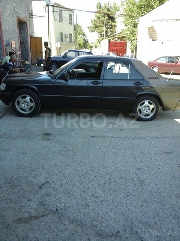 Mercedes 190 1991, 357,876 km - 2.0 л - Bakı