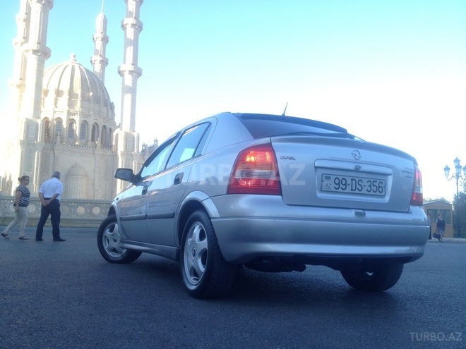 Opel Astra 1999, 285,000 km - 1.6 l - Bakı