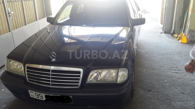 Mercedes C 200 1999, 200,000 km - 2.0 l - Bakı