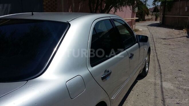 Mercedes E 240 1998, 280,000 km - 2.4 l - Bakı