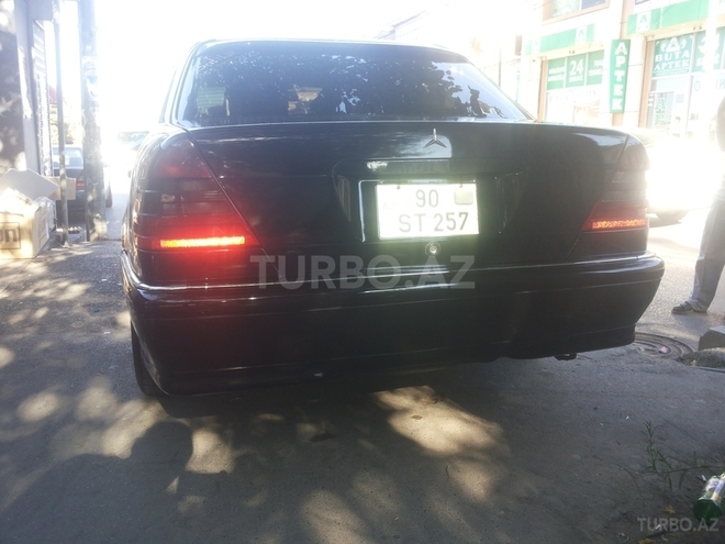 Mercedes C 230 1997, 169,000 km - 2.3 л - Bakı