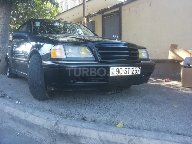 Mercedes C 230 1997, 169,000 km - 2.3 л - Bakı