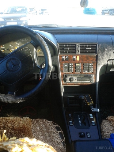Mercedes C 220 1994, 315,000 km - 2.2 l - Bakı