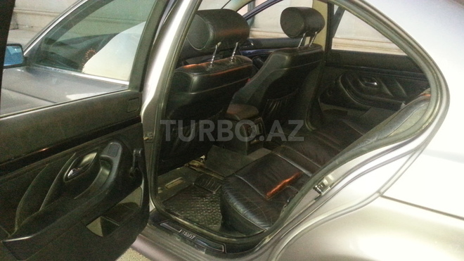 BMW 523 1996, 317,600 km - 2.5 l - Bakı