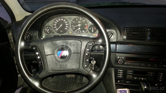 BMW 523 1996, 317,600 km - 2.5 l - Bakı