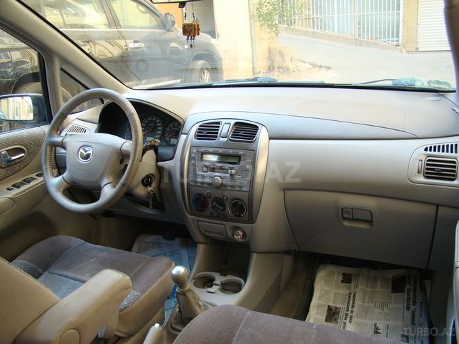 Mazda  2000, 196,000 km - 1.8 л - Bakı