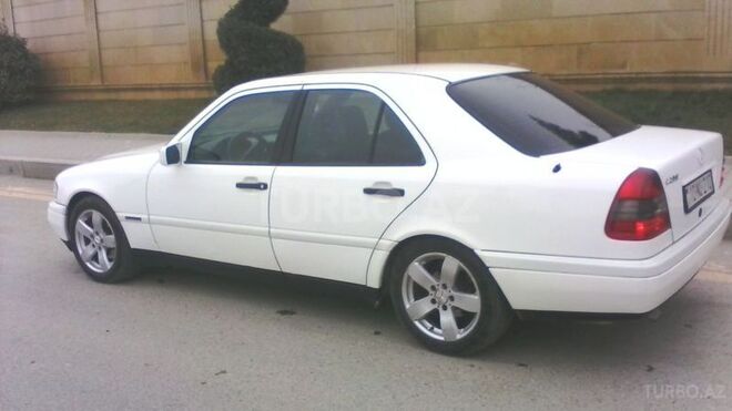 Mercedes C 200 1996, 350,000 km - 2.0 l - Bakı