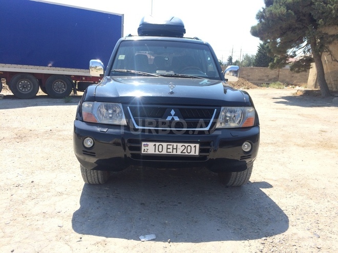 Mitsubishi Pajero 2005, 180,000 km - 3.0 l - Bakı