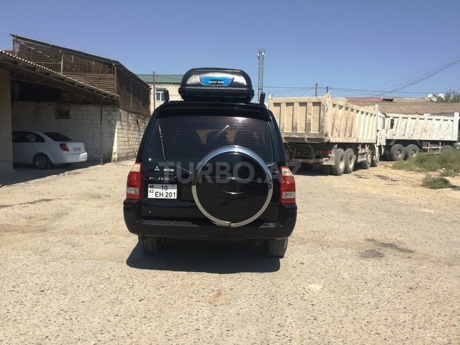 Mitsubishi Pajero 2005, 180,000 km - 3.0 l - Bakı