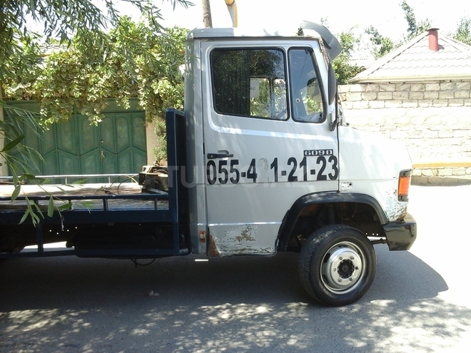 Mercedes 609 D 1989, 52,000 km - 4.0 l - Bakı
