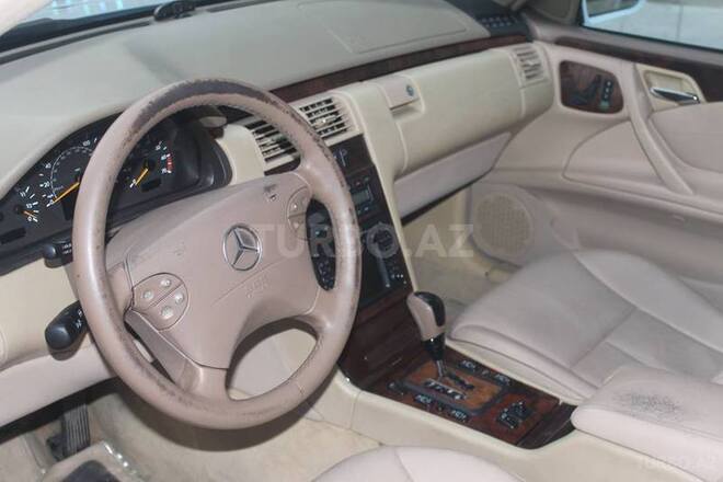 Mercedes E 320 2000, 190,000 km - 3.2 l - Bakı