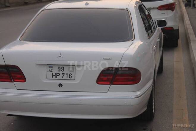 Mercedes E 320 2000, 190,000 km - 3.2 l - Bakı