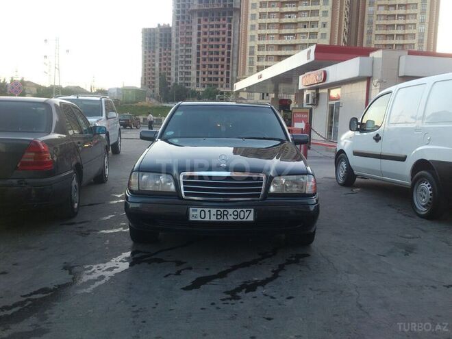 Mercedes C 230 1997, 300,000 km - 2.3 l - Bakı