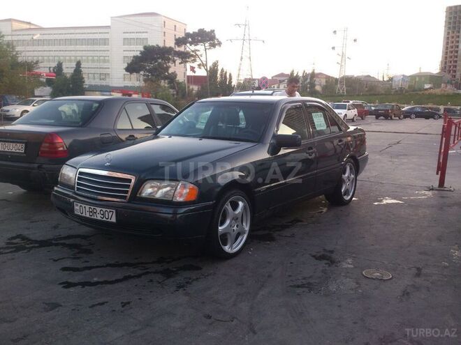 Mercedes C 230 1997, 300,000 km - 2.3 l - Bakı