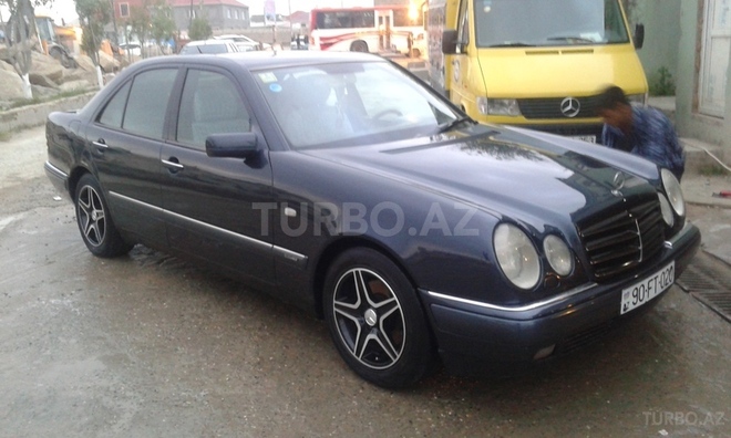 Mercedes E 280 1996, 320,000 km - 2.8 l - Bakı