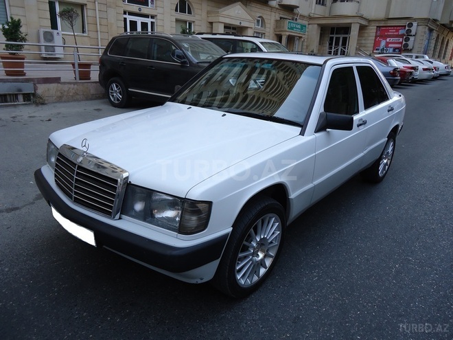Mercedes 190 1990, 165,444 km - 2.0 l - Bakı