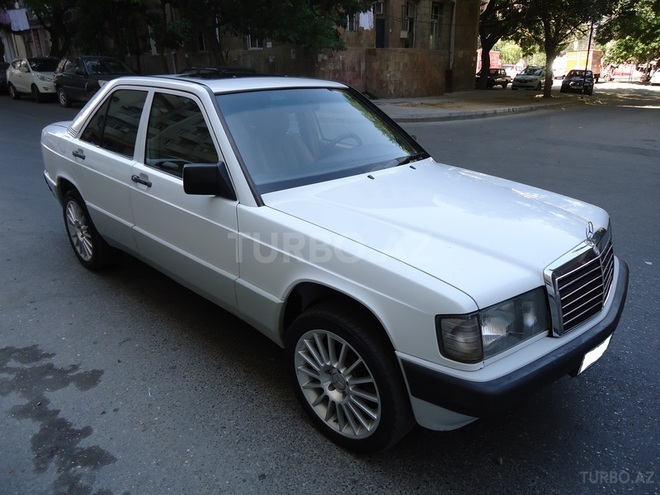 Mercedes 190 1990, 165,444 km - 2.0 l - Bakı