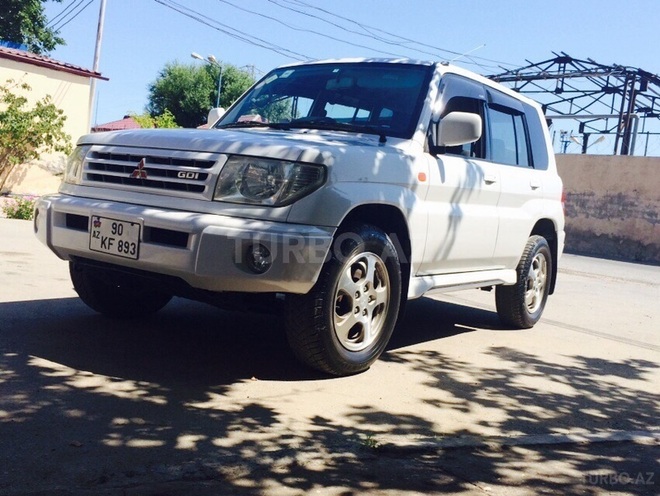 Mitsubishi Pajero io 2000, 142,789 km - 1.8 l - Bakı