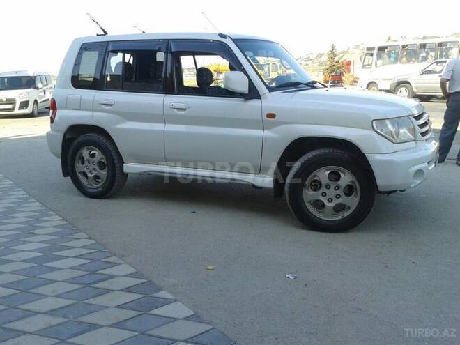 Mitsubishi Pajero io 2000, 200,000 km - 2.0 l - Bakı