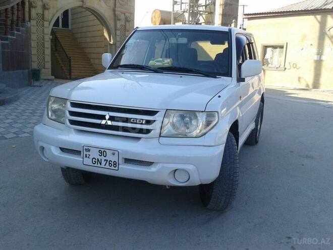 Mitsubishi Pajero io 2000, 200,000 km - 2.0 l - Bakı